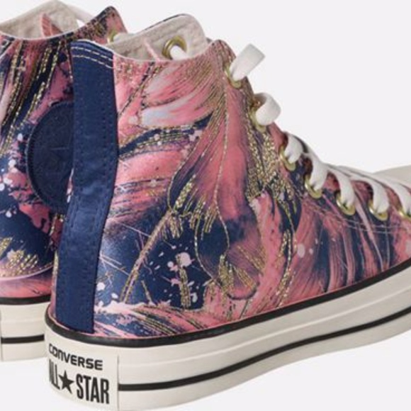 Converse Shoes - 🦢GORGEOUS Converse Satin Embroidered Hi Top W 7.5